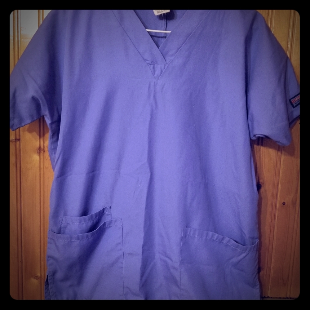 Scrub top